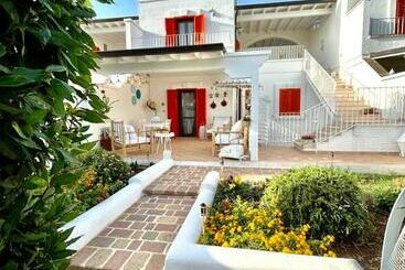 Huoneistohotelli Casa Vacanze Liliana Villaggio Chiusurelle