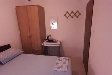 Pension (Hôtel basse catégorie) Guest House Ruzica