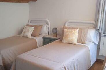 Albergue De Peregrinos Santa Marina