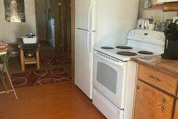 Bed and Breakfast Jade Fever Mine Camp