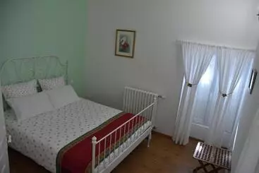 Aamiaismajoitus (B&B) La Little School Chambres D Hôtes à Arçay