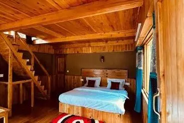 ホテル The Forest Cabin Jibhi