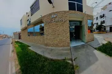 ホテル La Suite De Angelique Huacho