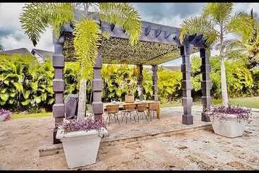 آپارتمان‌های توریست‌ها Srvittinivillas Cñ Ll66 /great Villa/ Good Location/  Resort Villa/