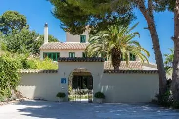 Hotel Villa Riu Blanc
