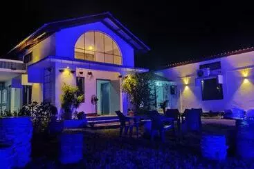 پانسیون Urban Villa