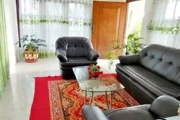 Turista apartmanok Mountain Paradise Home Stay