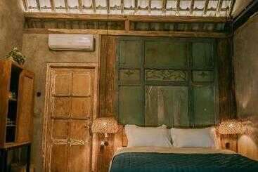 פנסיון East Room At Semadi Living