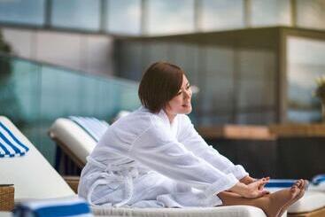 Отель Movenpick  Enshi