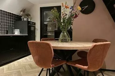 Apartamente turistice Luxe Vakantiehuis Met Privé Wellness