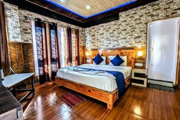 تختخواب و صبحانه Sweet Home