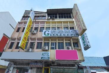 Hotel Spot On 90625 Super Green Grass