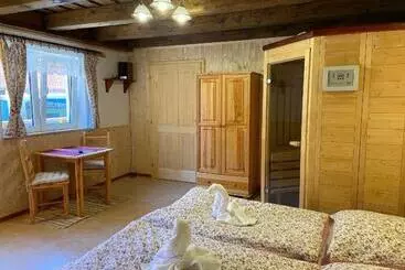 Majatalo Ubytování U šírků