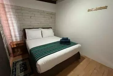تختخواب و صبحانه Ckoinatur Hostel