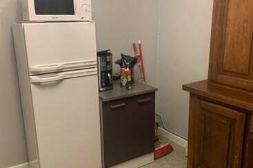 游客公寓 La Guitoune De Pinousse