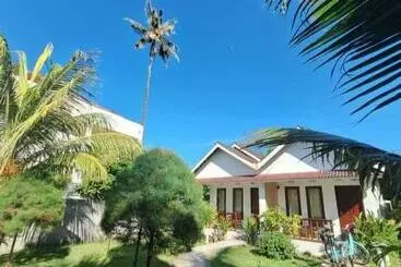 پانسیون Parida Bungalow