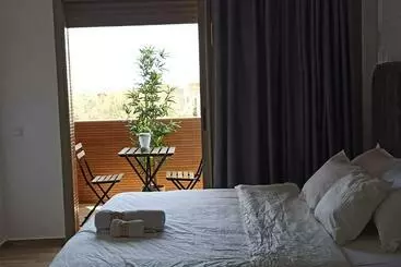 Turistihuoneistot Magnifique Villa