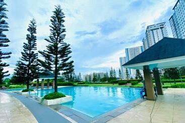 Hotell Cool Suite By Aki At Smdc Wind Residences Tagaytay