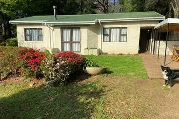 Ferienwohnungen Peartree Cottage