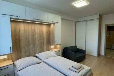 Apartamentos turísticos C L E A N O V E C