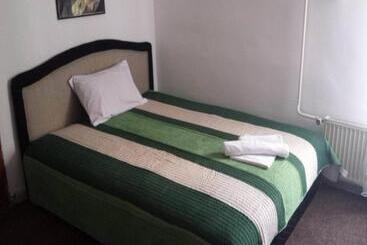 Gros Hotel   Leskovac