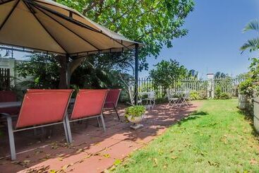 צימר Honeypot Guest House