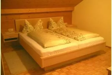 茅舍 Ferienbauernhof Roth