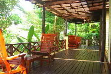 Resort Loyfa Betterlife Retreats   Hostel