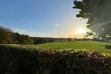 شقق خاصة سياحية A L’orée Du Bois…