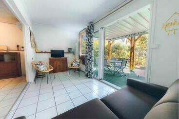 Apartamente turistice Appart. Vanille T3 En Rdj Proche Du Lagon