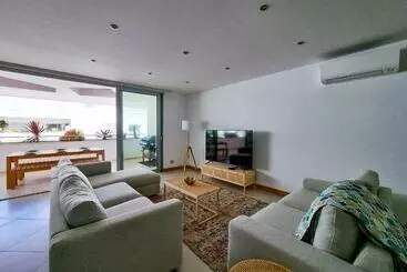 آپارتمان‌های توریست‌ها Flh Lagos Central Flat With Terrace