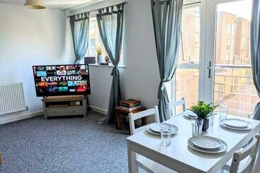 דירות לתיירים Simple 2 Bedroom 1.5 Bath Apartment In Thornhill