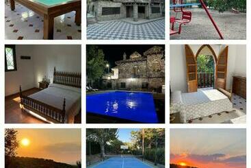 ツーリストアパートメント Casa Rural La Moraleja