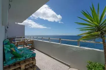 آپارتمان‌های توریست‌ها Frontline: 2 Bedrooms, Incredible Views With Large Terrace