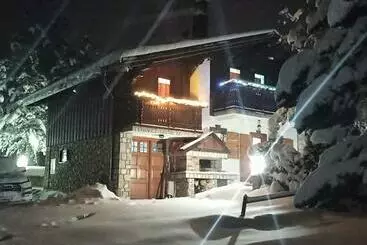 Turistihuoneistot Vikendica Klara