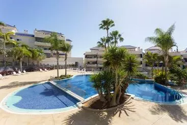 ツーリストアパートメント Apartamento En Los Cristianos Urb.playa Graciosa