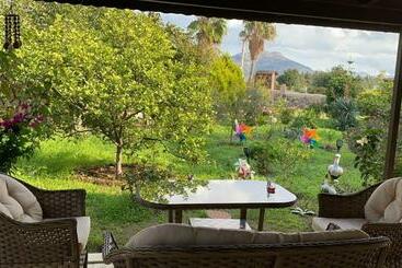 Apartamente turistice Vi̇lla Erni̇s   Datça Raykent Tati̇l Si̇tesi̇   Ki̇ralik