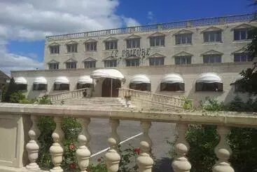 בית מלון כפרי Hôtel Le Prieuré