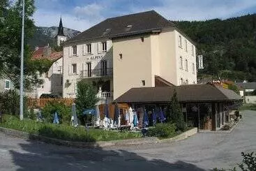 酒店 Hôtel Restaurant Les Alpins
