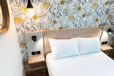 Hotel Kyriad Direct Orleans Nord Cap Saran