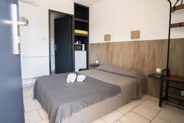 هتل Le Clos La Verdiere