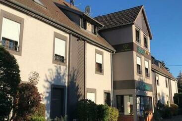 בית מלון כפרי Les Tilleuls Montbeliard Sud Audincourt