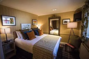 בית מלון כפרי The Marquis Of Granby