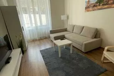 آپارتمان‌های توریست‌ها Casa De Várfok