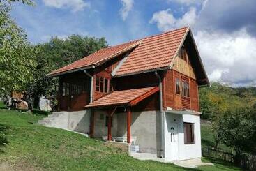 Appartements touristiques Apartman Panorama