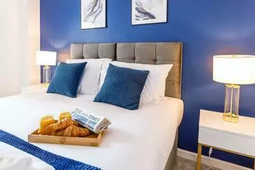 ツーリストアパートメント Boutique Quayside Apartment   Free Parking