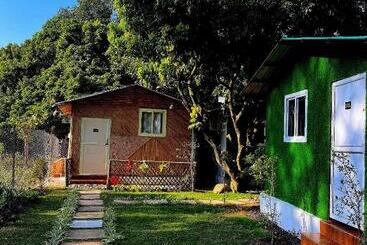 Hôtel O Royal Tree Cafe And Resort