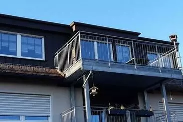 Turistihuoneistot Ferienwohnung Blaßneck