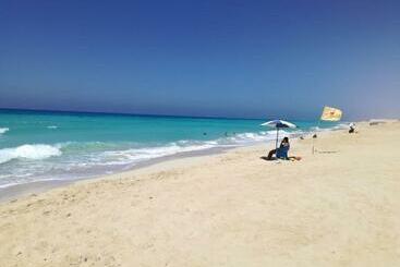 Turistihuoneistot Villa Yasmin404