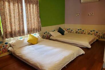 تختخواب و صبحانه 美岸小棧vigan